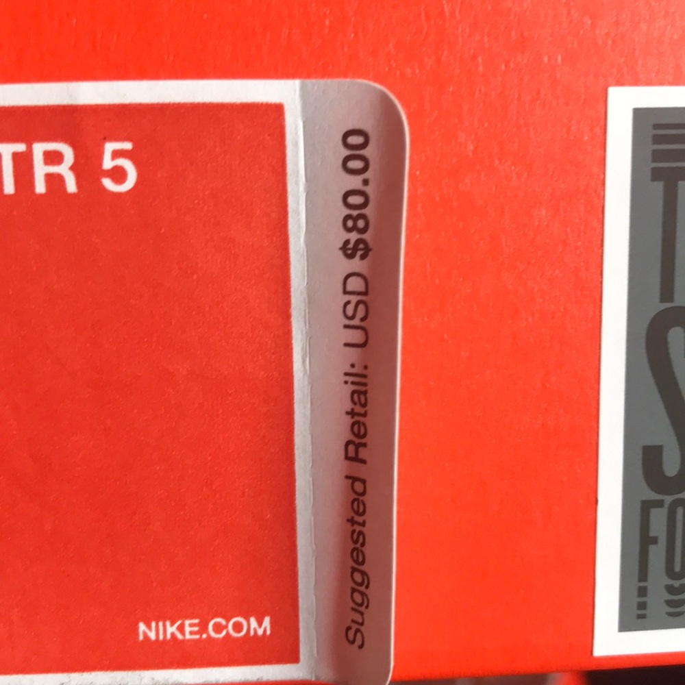 BRAND NEW AUTHENTIC NIKES! - Picture 2 of 8